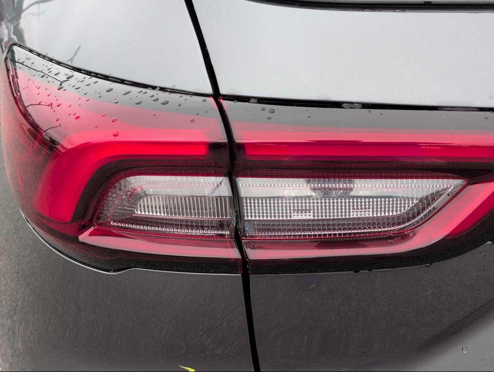 new 2025 Ford Escape PHEV car, priced at $41,185