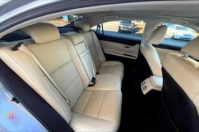 used 2016 Lexus ES 350 car, priced at $17,450