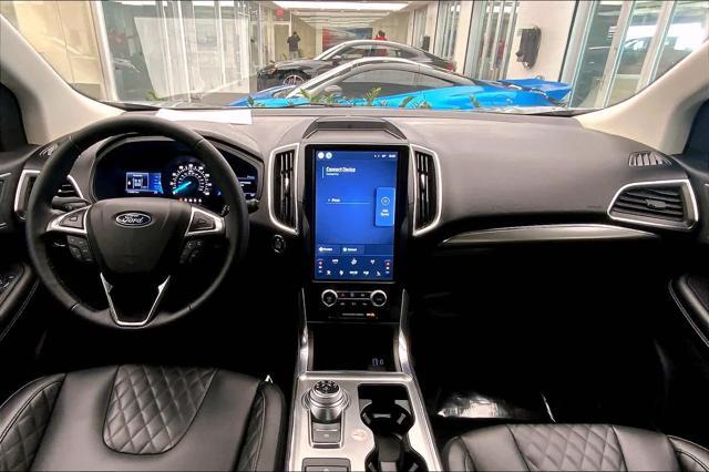 used 2024 Ford Edge car, priced at $33,054