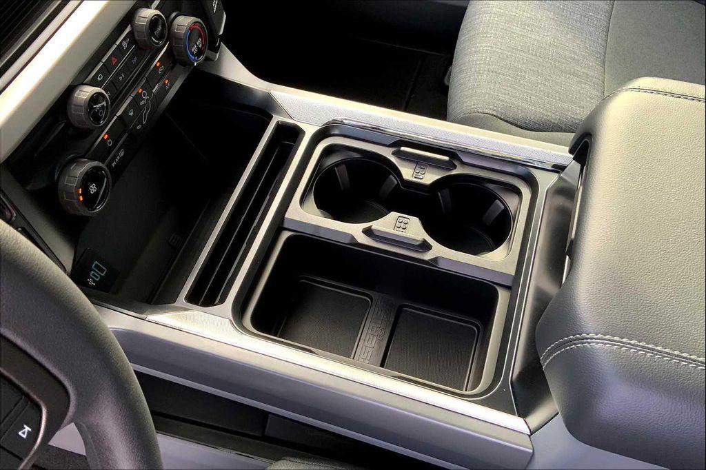 new 2025 Ford F-250 car, priced at $65,560