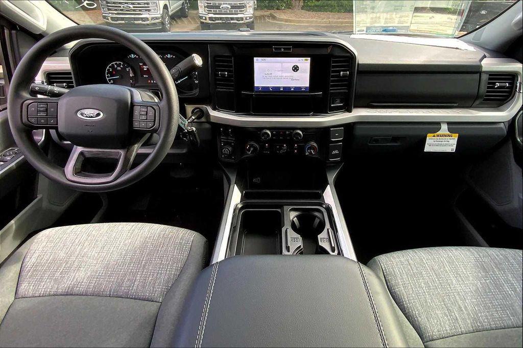 new 2025 Ford F-250 car, priced at $65,560