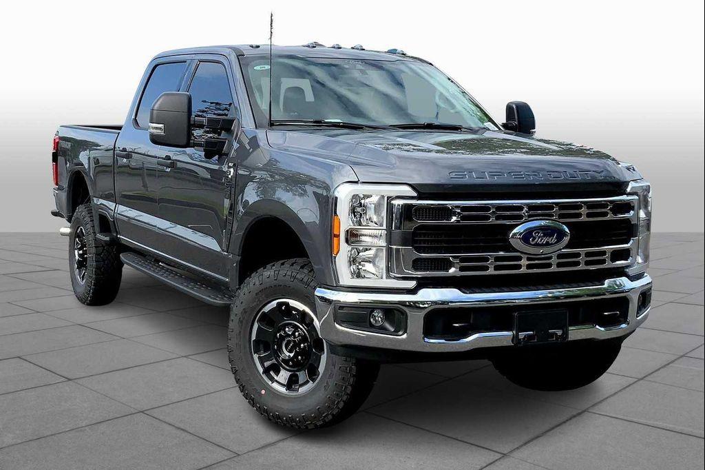 new 2025 Ford F-250 car, priced at $65,560