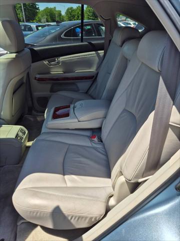 used 2005 Lexus RX 330 car, priced at $7,495