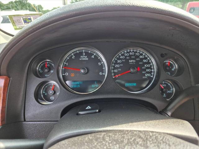 used 2011 GMC Yukon XL car, priced at $5,750