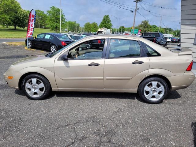 used 2007 Ford Focus car, priced at $4,995