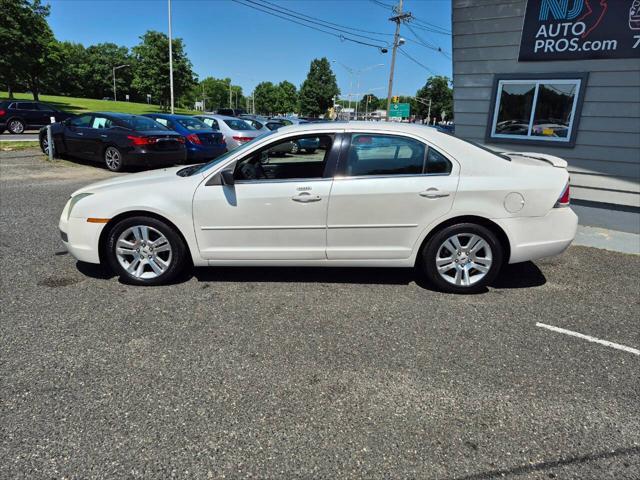 used 2009 Ford Fusion car, priced at $4,995
