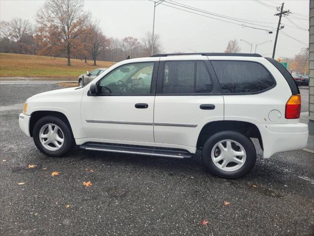 used 2008 GMC Envoy car, priced at $4,995