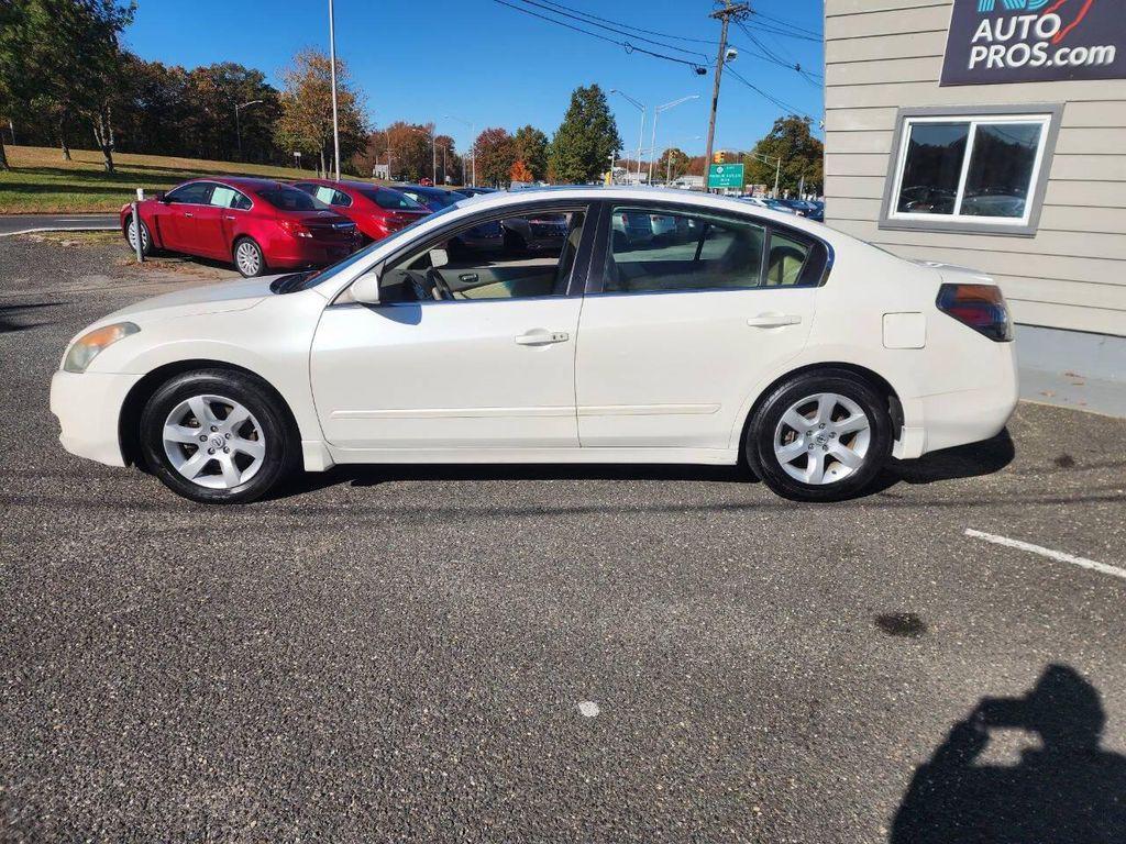 used 2009 Nissan Altima car, priced at $1,500