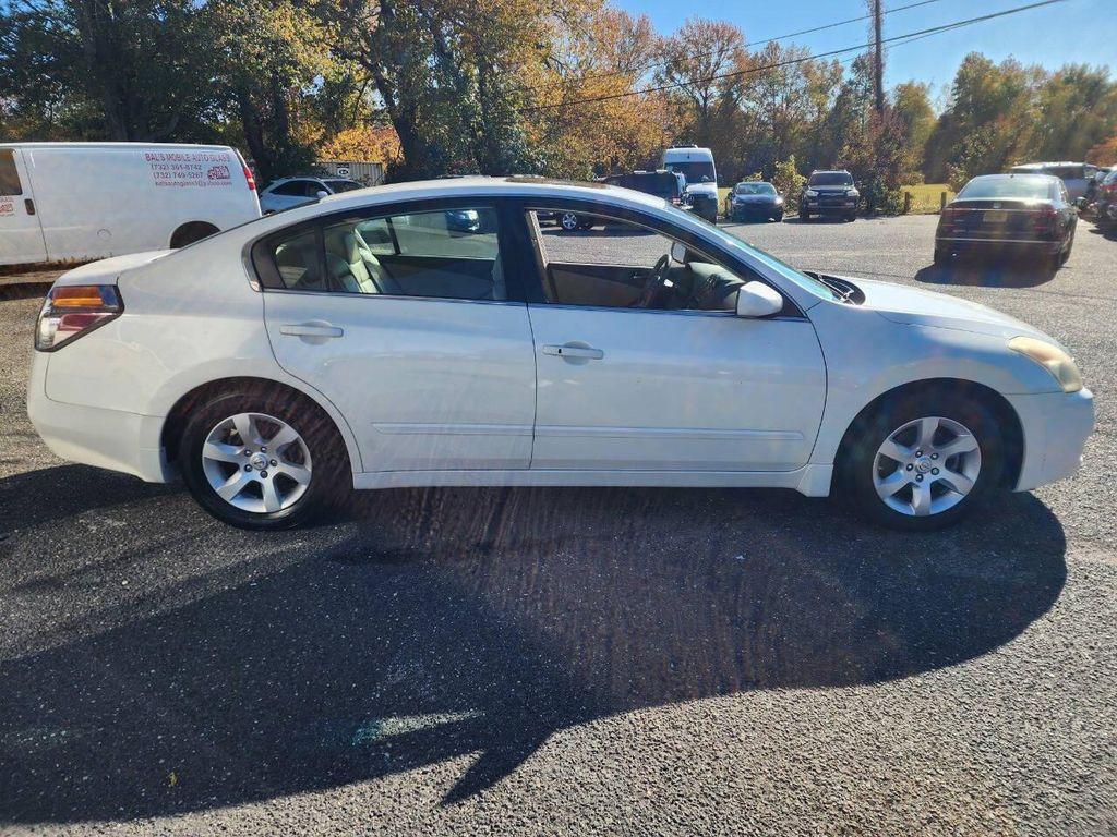 used 2009 Nissan Altima car, priced at $1,500
