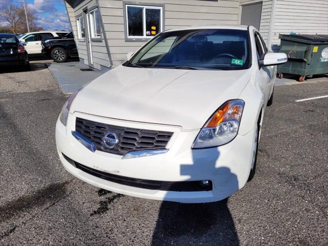 used 2009 Nissan Altima car, priced at $5,495