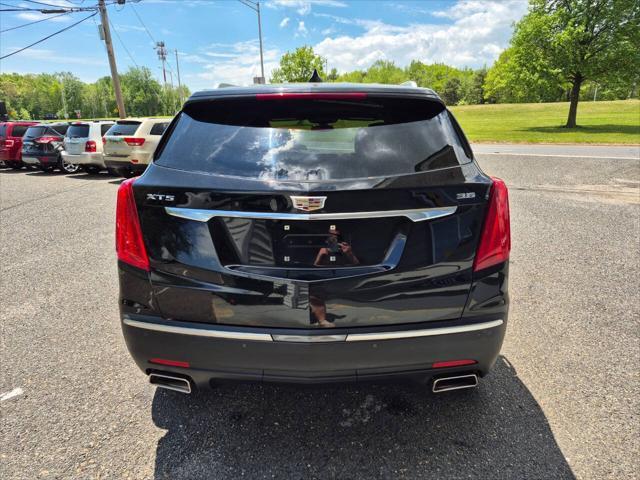 used 2017 Cadillac XT5 car, priced at $5,395