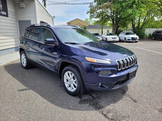 used 2015 Jeep Cherokee car, priced at $9,995