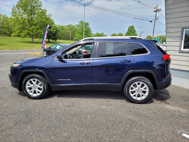 used 2015 Jeep Cherokee car, priced at $9,995