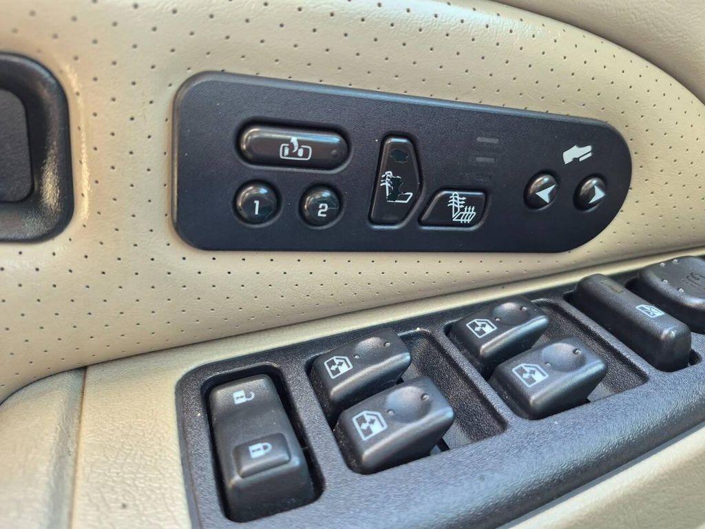used 2004 Cadillac Escalade car, priced at $4,995