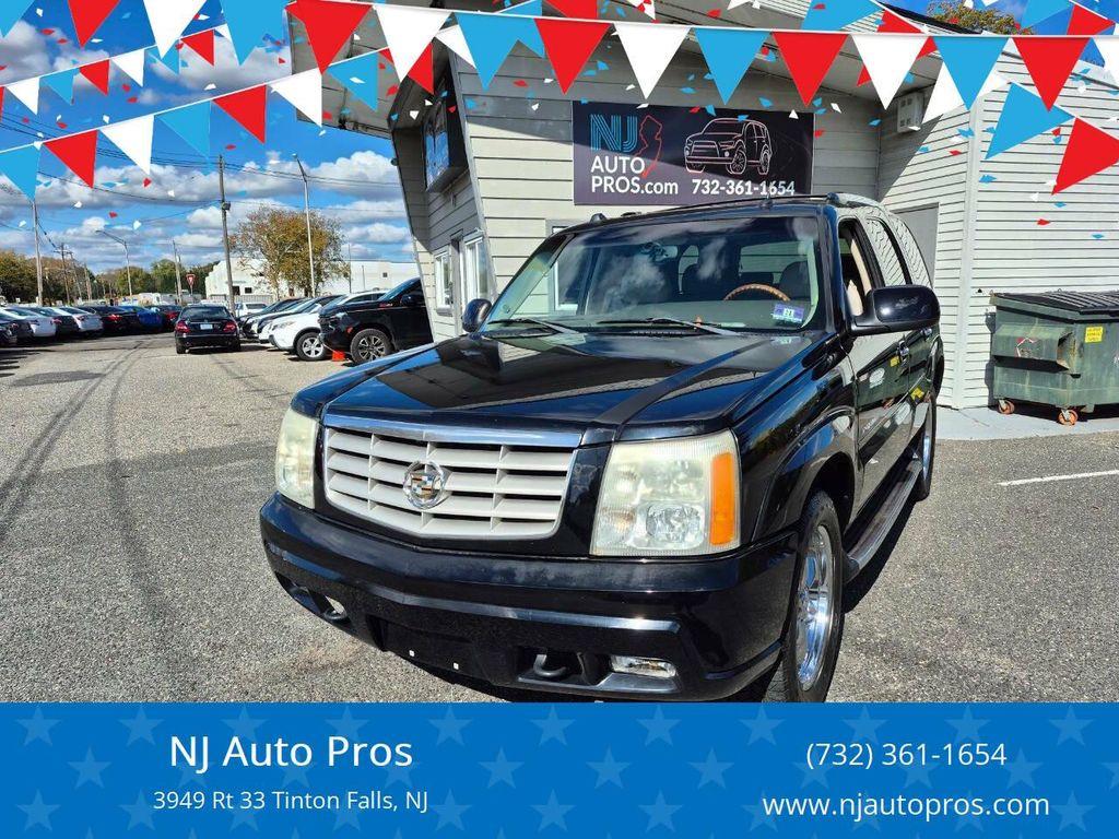 used 2004 Cadillac Escalade car, priced at $4,995