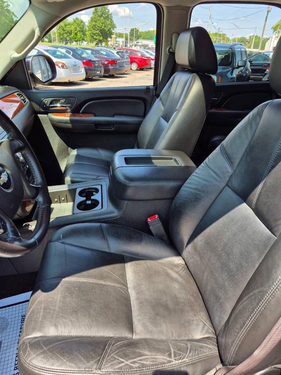 used 2009 Chevrolet Tahoe car, priced at $6,225