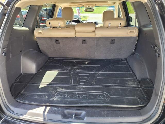used 2012 Hyundai Santa Fe car, priced at $5,295