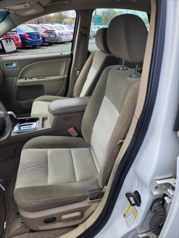 used 2006 Mercury Montego car, priced at $3,995