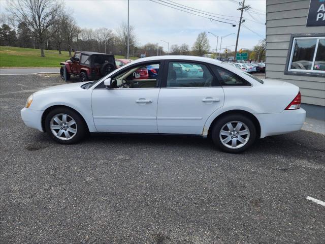 used 2006 Mercury Montego car, priced at $3,995