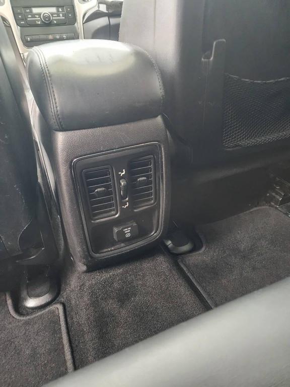 used 2011 Jeep Grand Cherokee car, priced at $6,775
