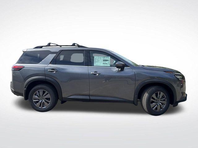 new 2025 Nissan Pathfinder car, priced at $39,375