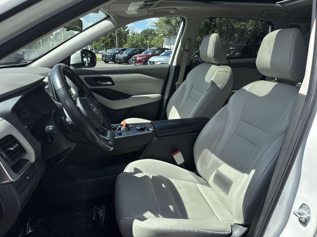 used 2023 Nissan Rogue car, priced at $22,116