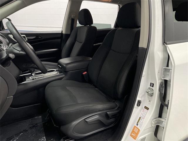 used 2019 Nissan Pathfinder car, priced at $18,910