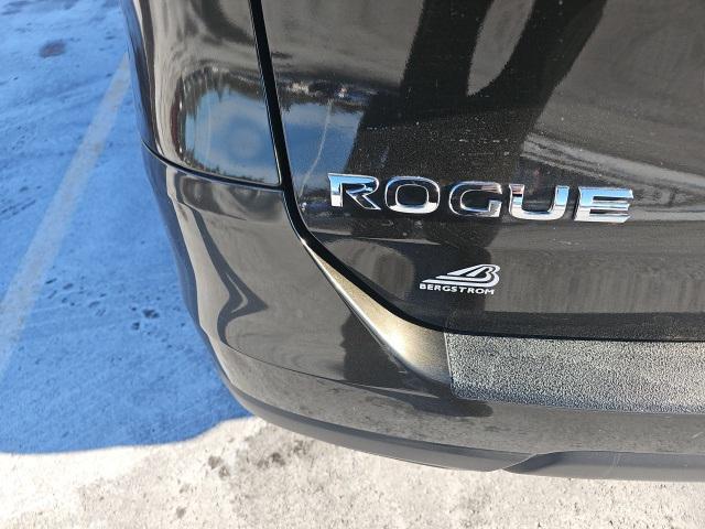 used 2016 Nissan Rogue car, priced at $11,563