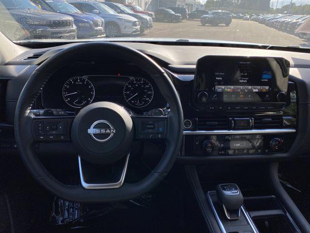used 2024 Nissan Pathfinder car, priced at $37,177
