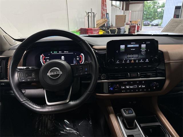 used 2022 Nissan Pathfinder car, priced at $31,372