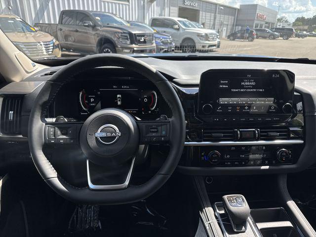 new 2025 Nissan Pathfinder car, priced at $46,126