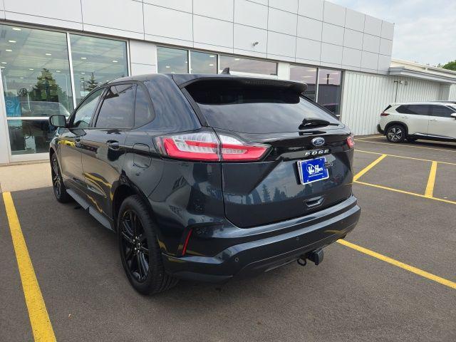 used 2022 Ford Edge car, priced at $28,205