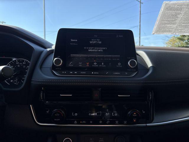 used 2023 Nissan Rogue car, priced at $19,817