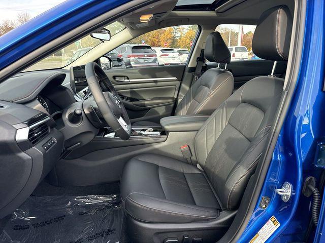 new 2025 Nissan Altima car, priced at $33,783