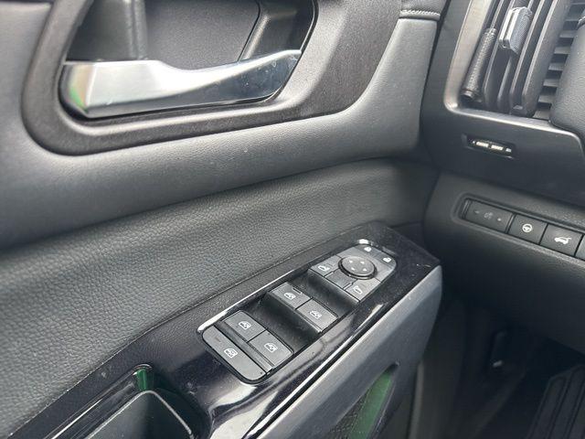 used 2023 Nissan Pathfinder car, priced at $35,990