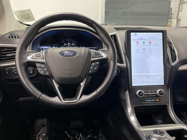 used 2022 Ford Edge car, priced at $22,975