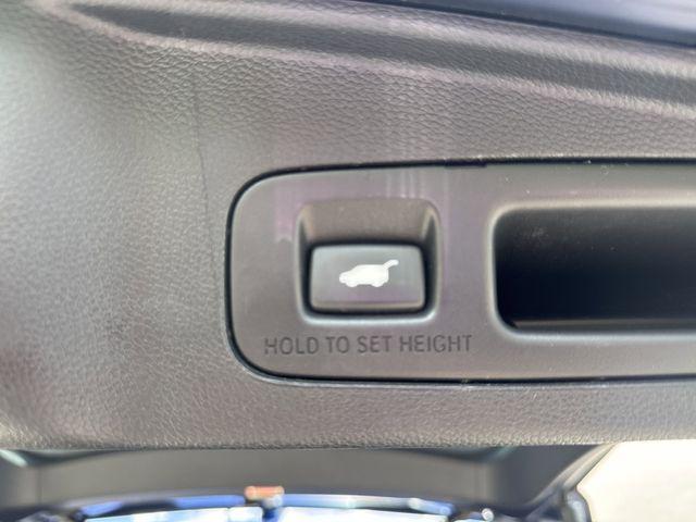 used 2020 Honda CR-V car, priced at $27,465
