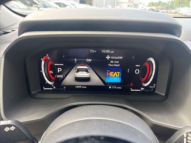 used 2024 Nissan Rogue car, priced at $31,612