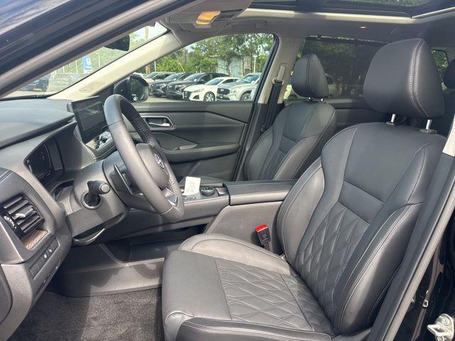 used 2024 Nissan Rogue car, priced at $31,612