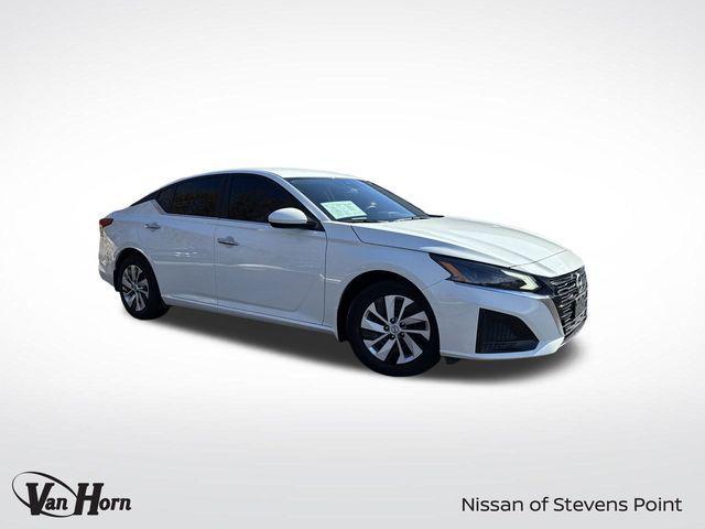 used 2023 Nissan Altima car, priced at $18,764
