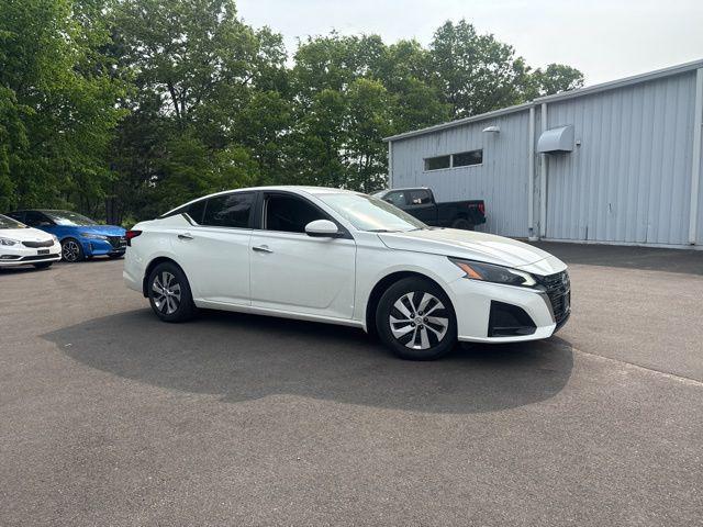 used 2023 Nissan Altima car, priced at $19,336