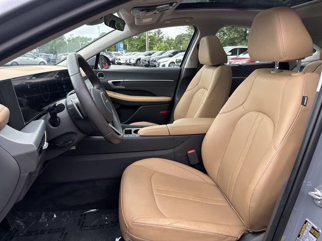 used 2024 Hyundai Sonata Hybrid car, priced at $29,619