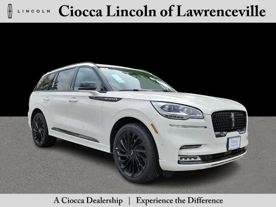 new 2024 Lincoln Aviator car, priced at $68,273