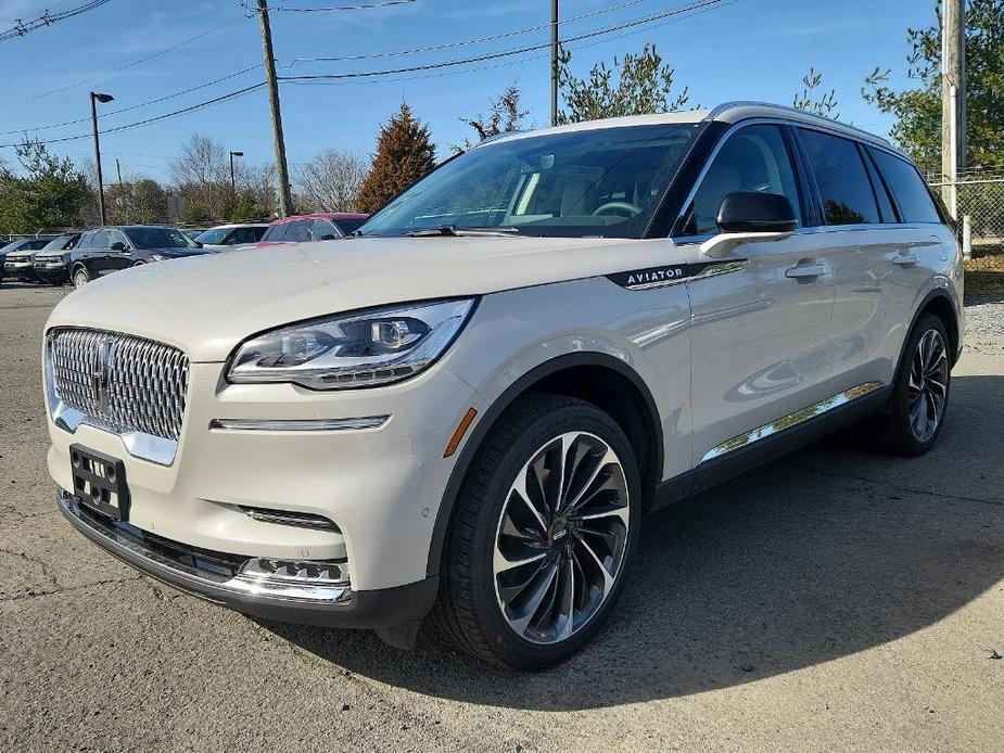 new 2024 Lincoln Aviator car, priced at $67,503