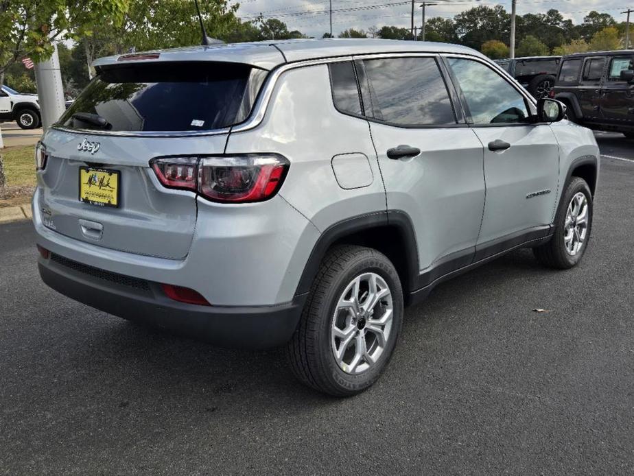 new 2025 Jeep Compass car, priced at $25,495