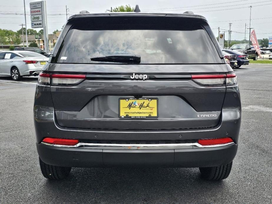 new 2024 Jeep Grand Cherokee car, priced at $33,888