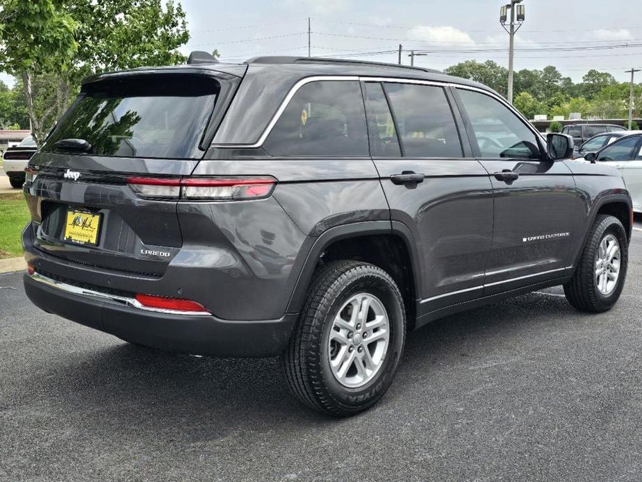 new 2024 Jeep Grand Cherokee car, priced at $33,888