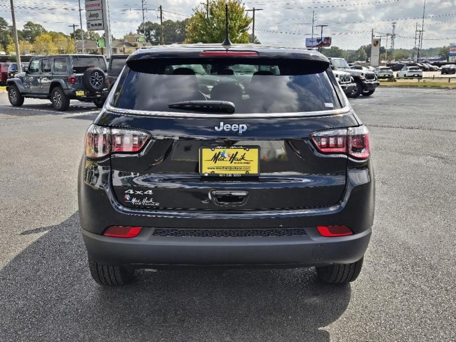 new 2025 Jeep Compass car, priced at $25,495