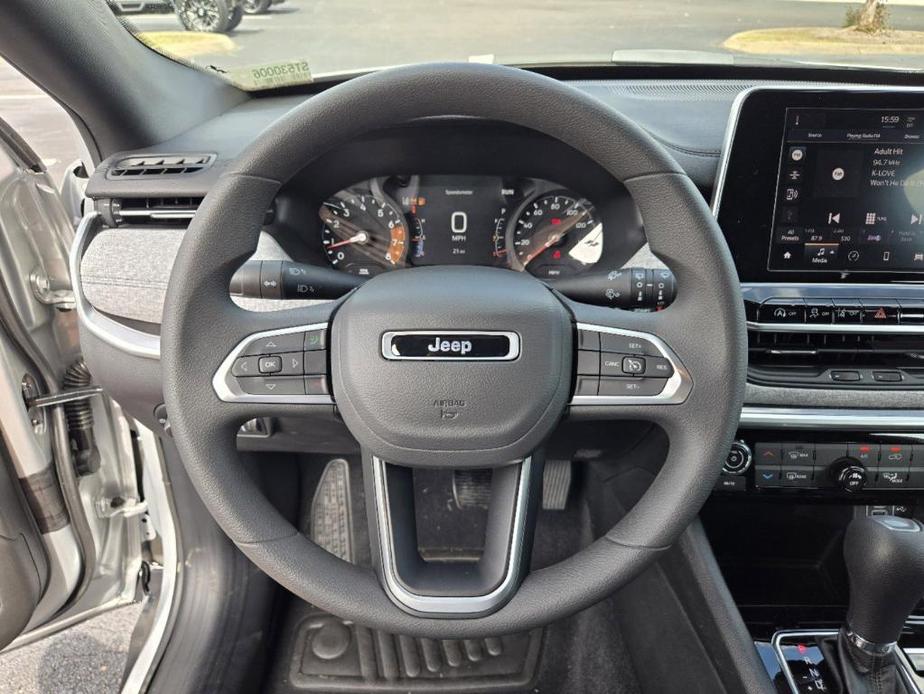 new 2025 Jeep Compass car, priced at $25,495