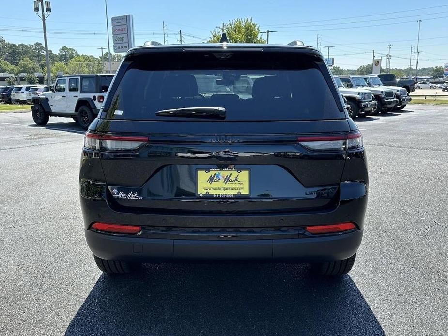 new 2024 Jeep Grand Cherokee car, priced at $48,230